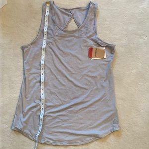 Reebok Women's Gray Athletic Workout Tank Sz. L